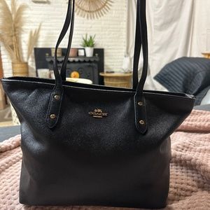 Black Coach Tote bag